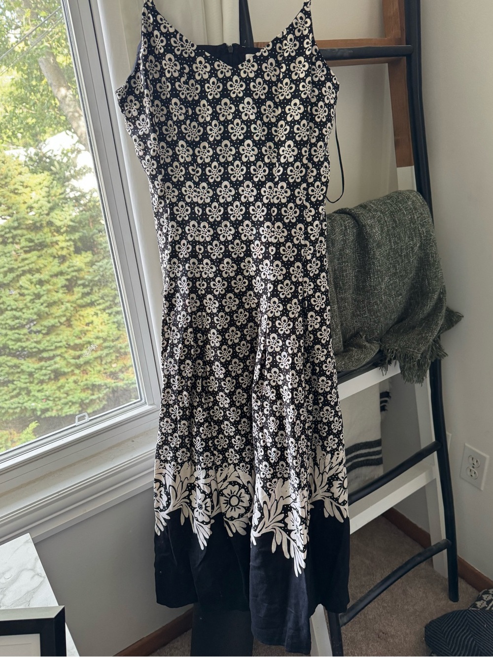 CeCe Black and White Floral Midi Dress